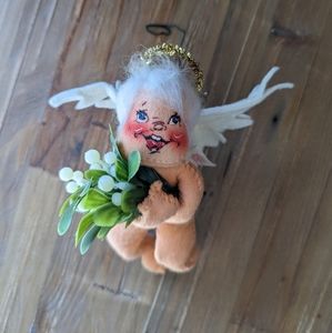 Annalee vintage mistletoe cherub